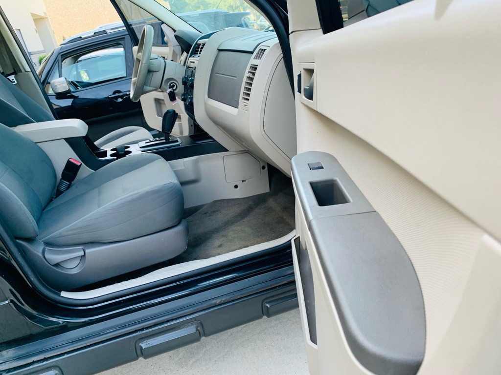 2011 Ford Escape Image 21