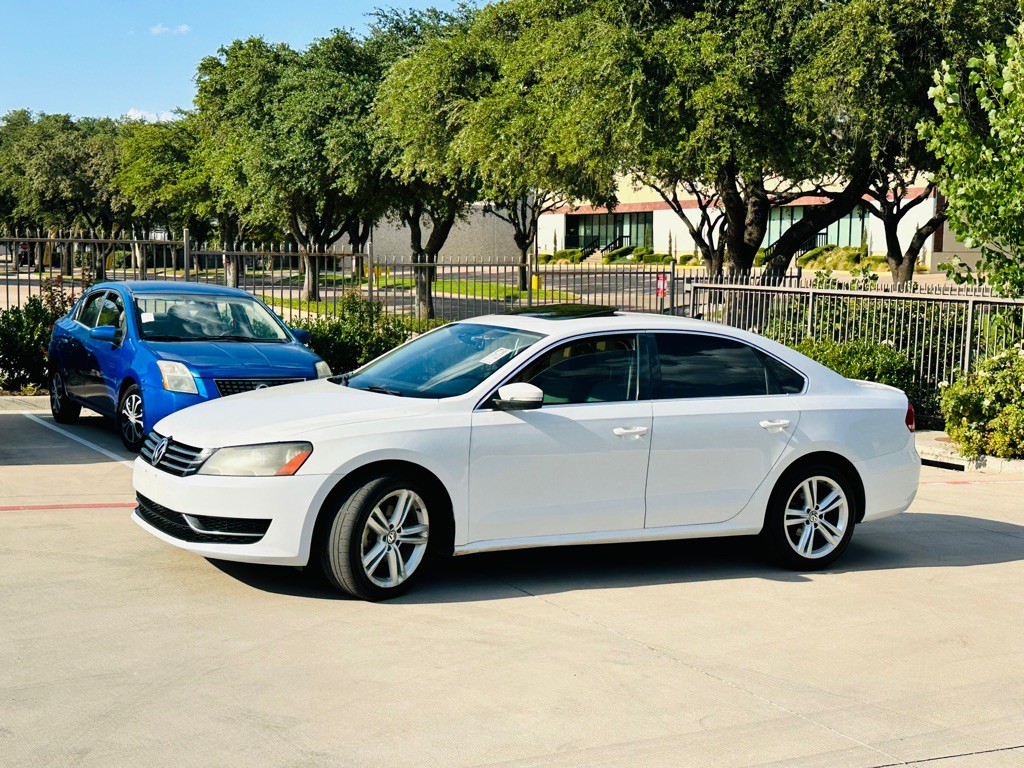 2014 Volkswagen Passat Image 4