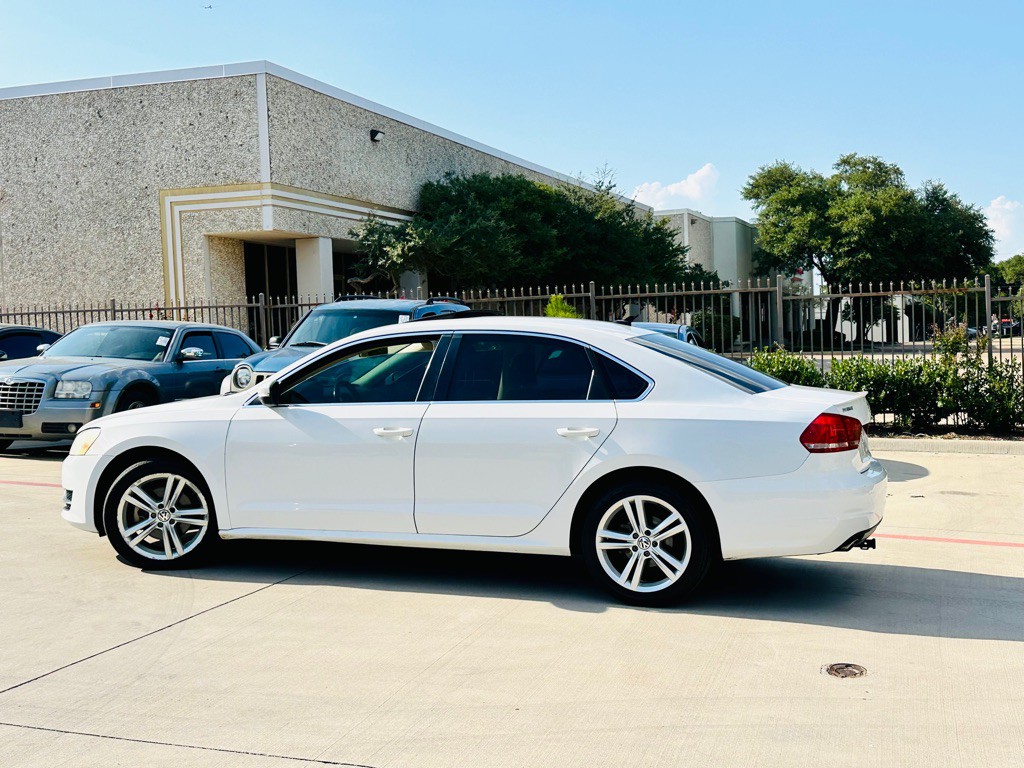 2014 Volkswagen Passat Image 5