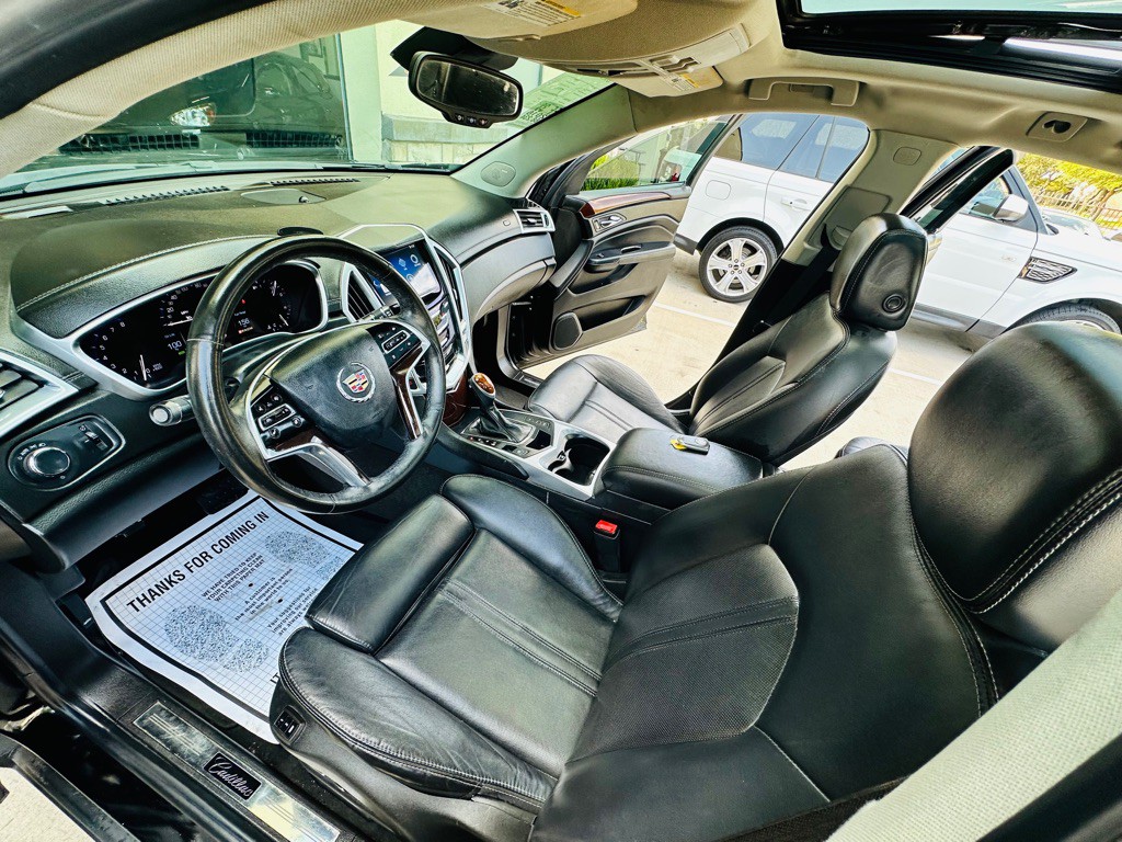 2016 Cadillac SRX Image 12