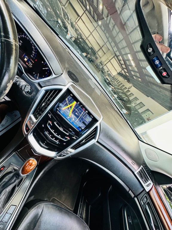 2016 Cadillac SRX Image 21