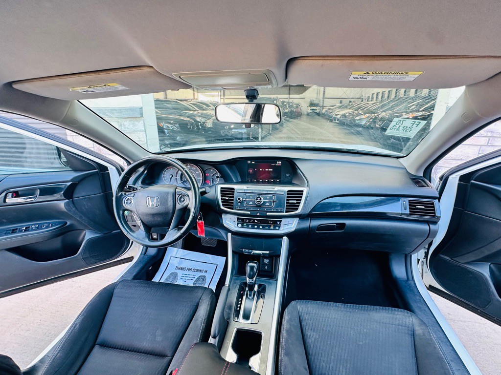 2014 Honda Accord Image 19