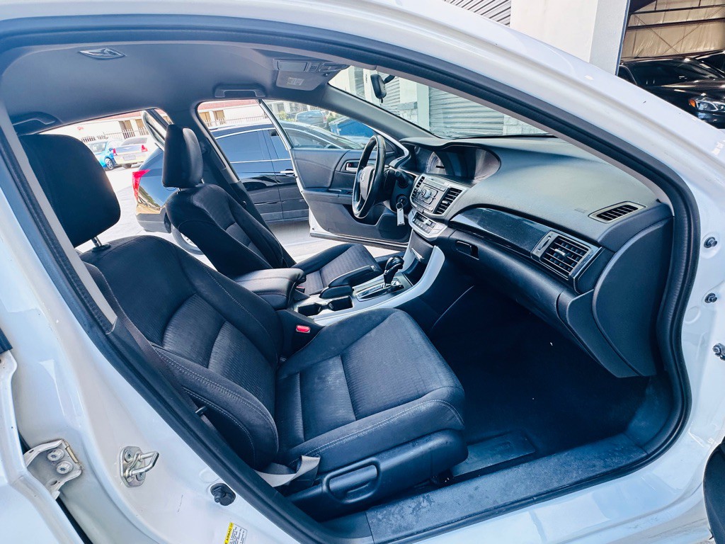 2014 Honda Accord Image 20
