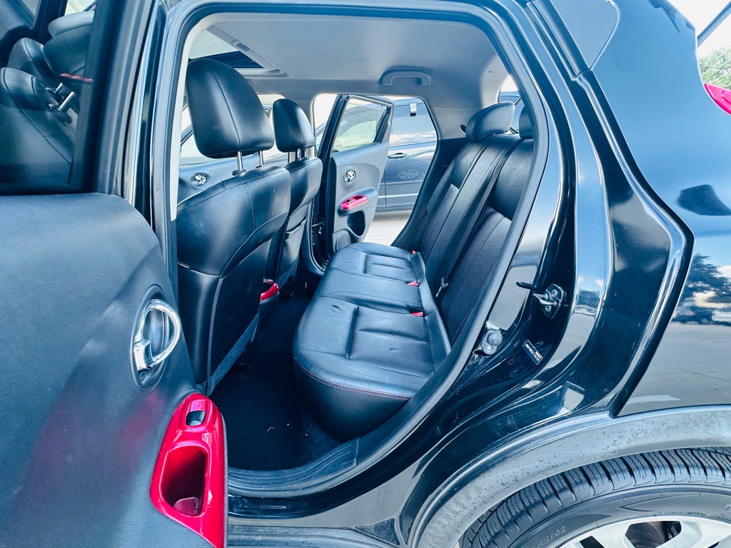 2012 Nissan Juke Image 15