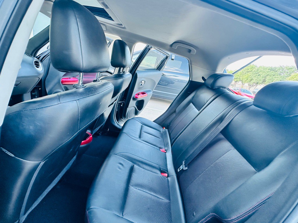 2012 Nissan Juke Image 16