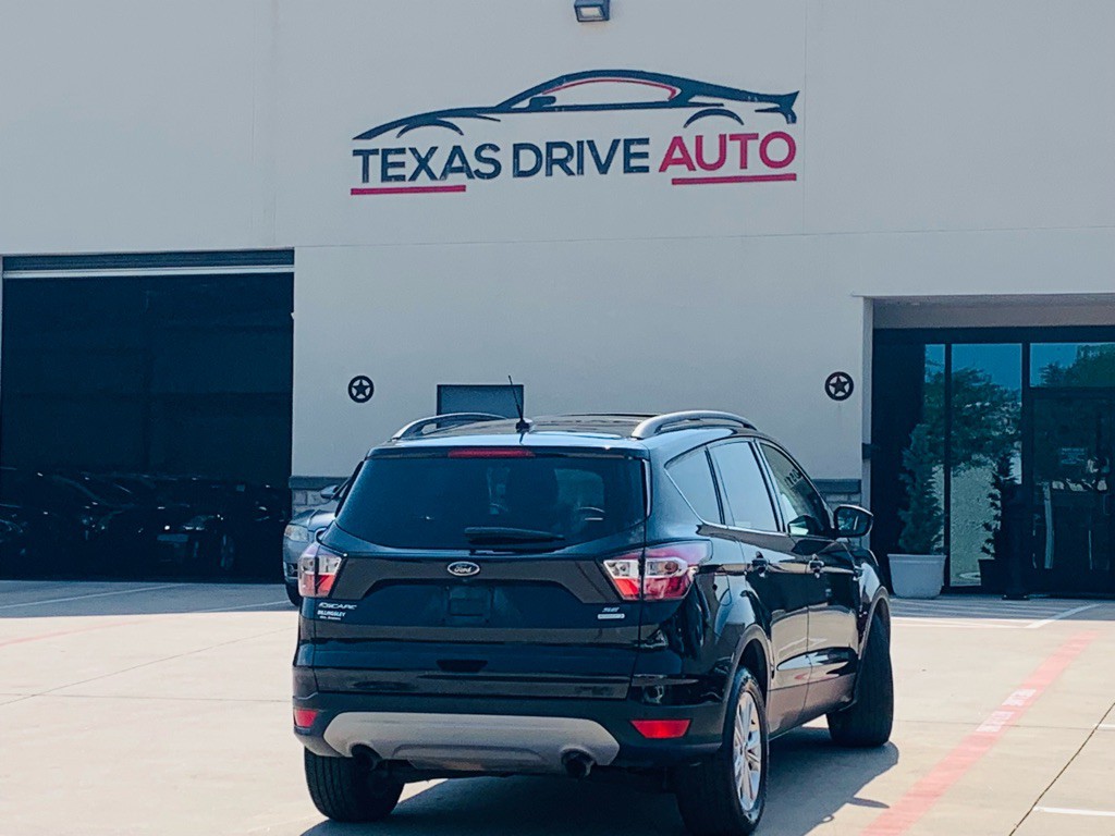 2017 Ford Escape Image 10