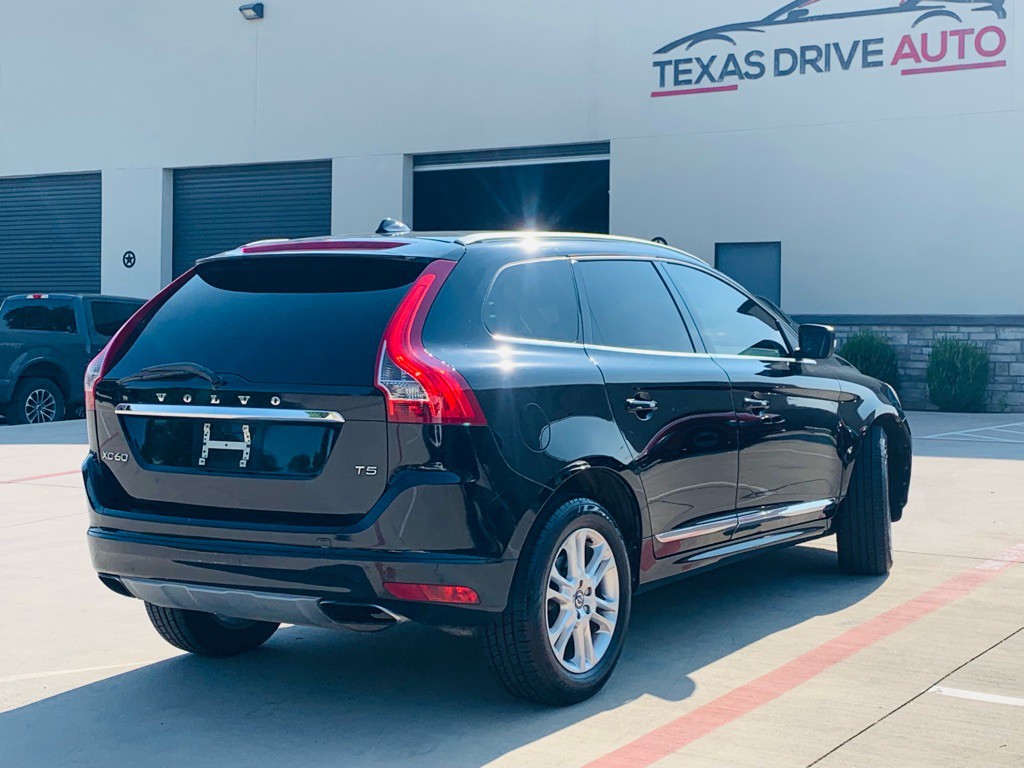2016 Volvo XC60 Image 11