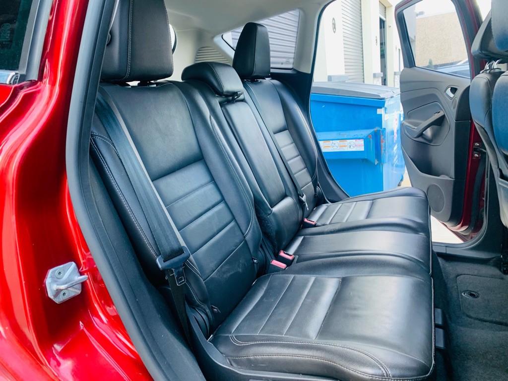 2013 Ford C-Max Image 21