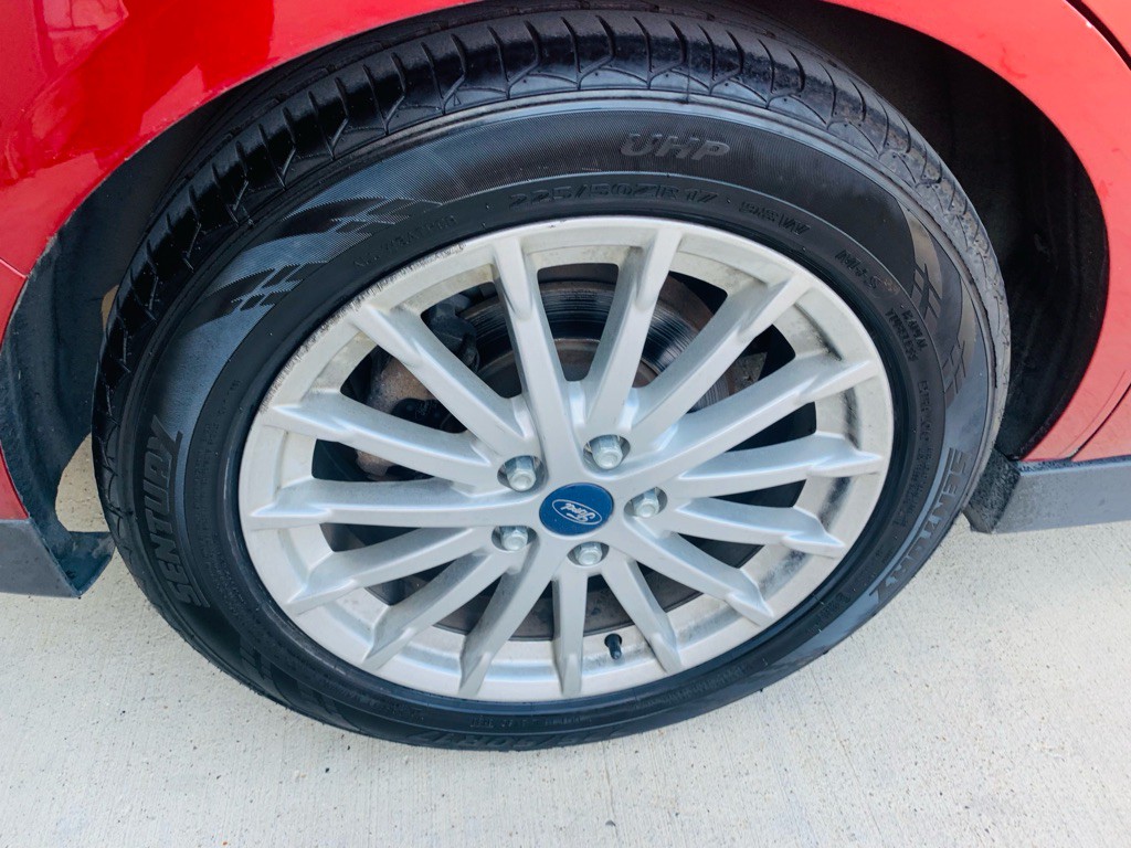2013 Ford C-Max Image 29