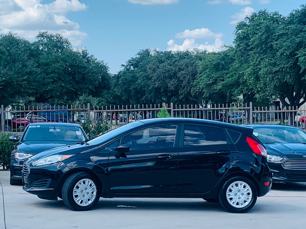 2016 Ford Fiesta Image 7
