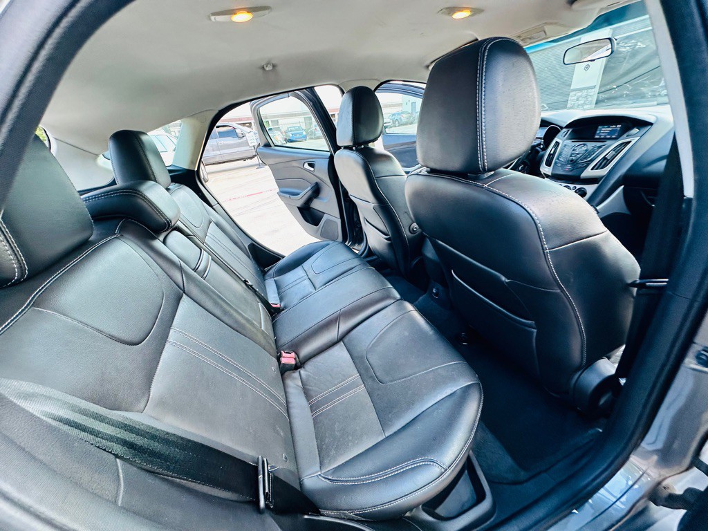 2013 Ford Focus Image 19