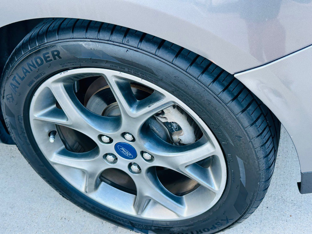 2013 Ford Focus Image 25