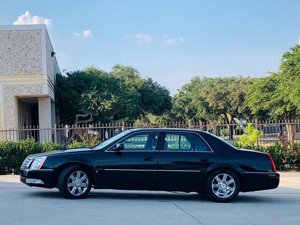 2007 Cadillac DTS Image 7