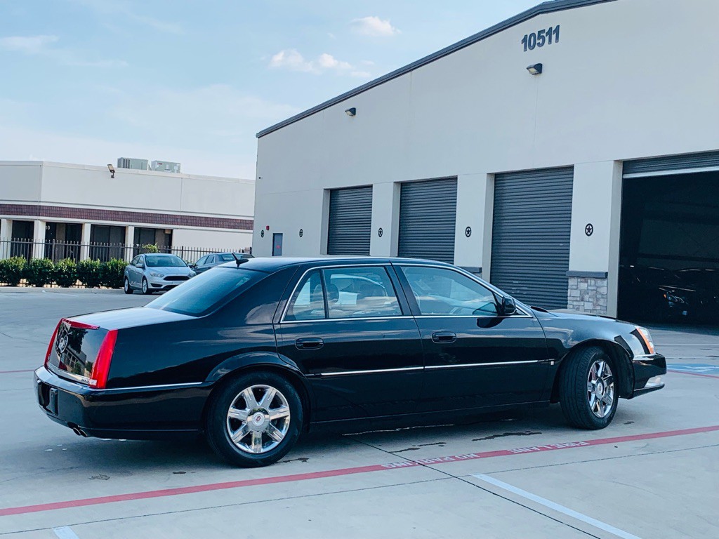 2007 Cadillac DTS Image 15