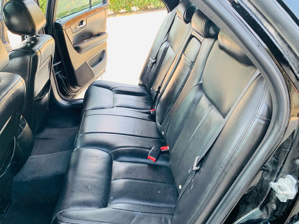 2007 Cadillac DTS Image 22