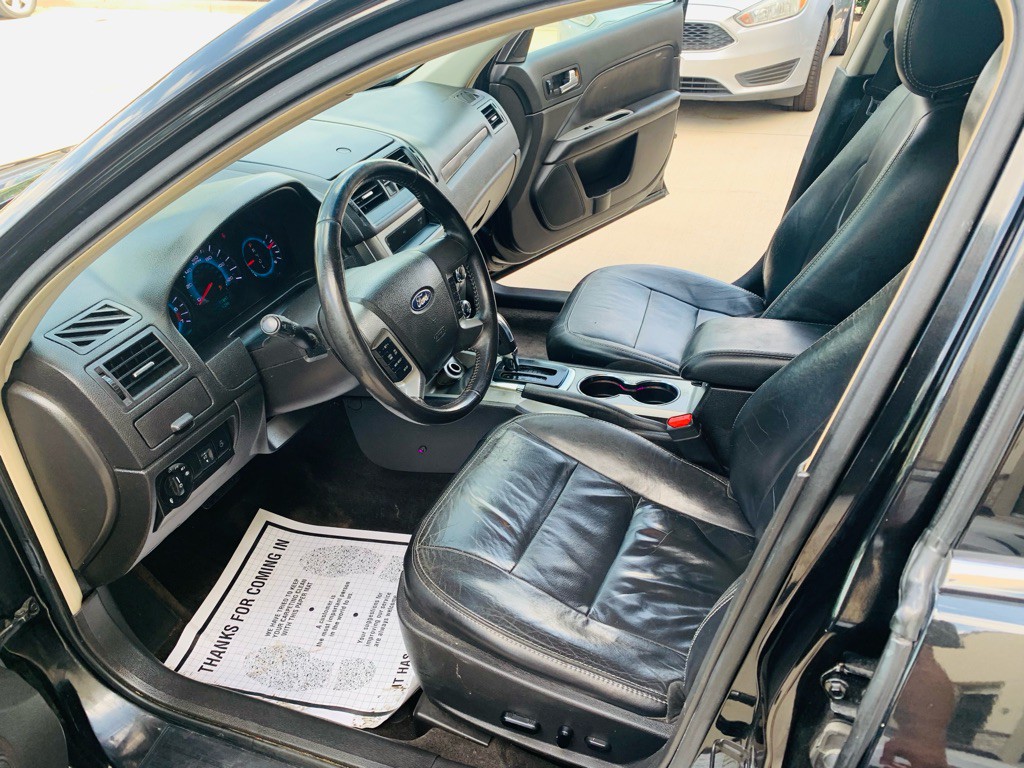 2012 Ford Fusion Image 16