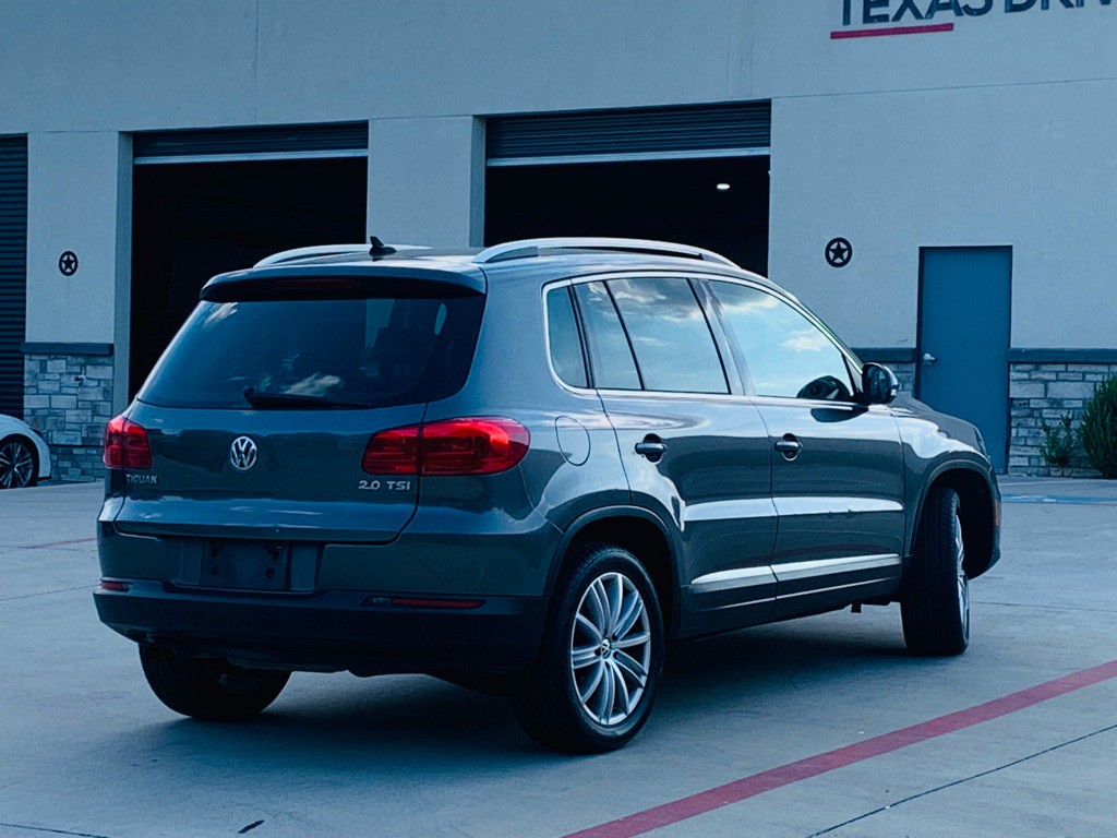 2012 Volkswagen Tiguan Image 13