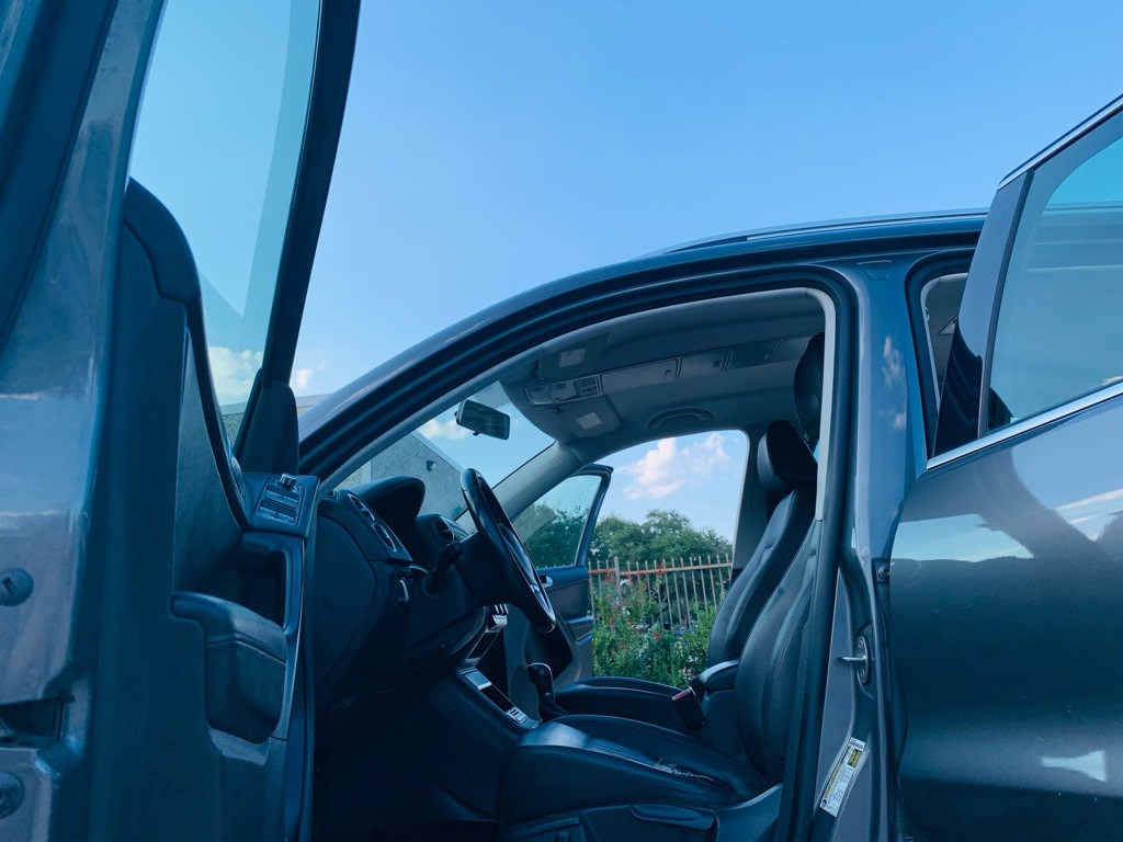 2012 Volkswagen Tiguan Image 15