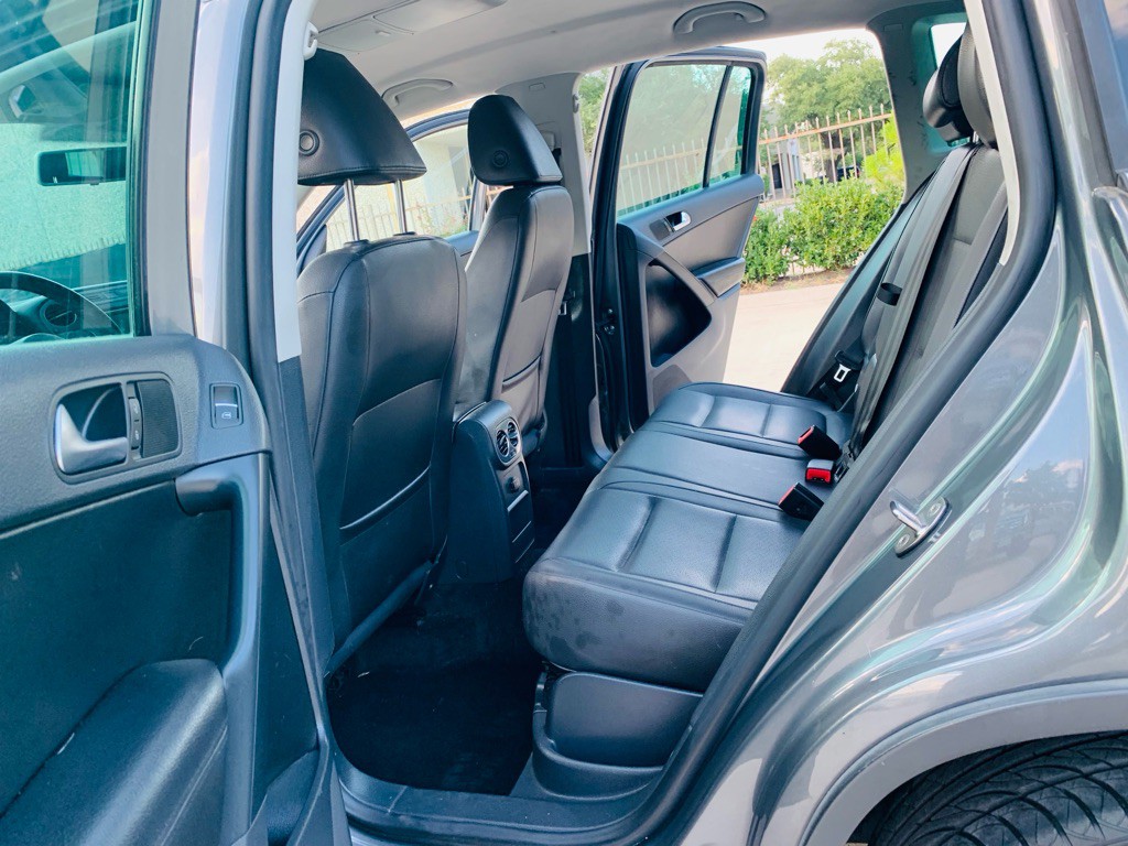 2012 Volkswagen Tiguan Image 18