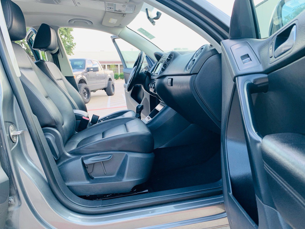 2012 Volkswagen Tiguan Image 22