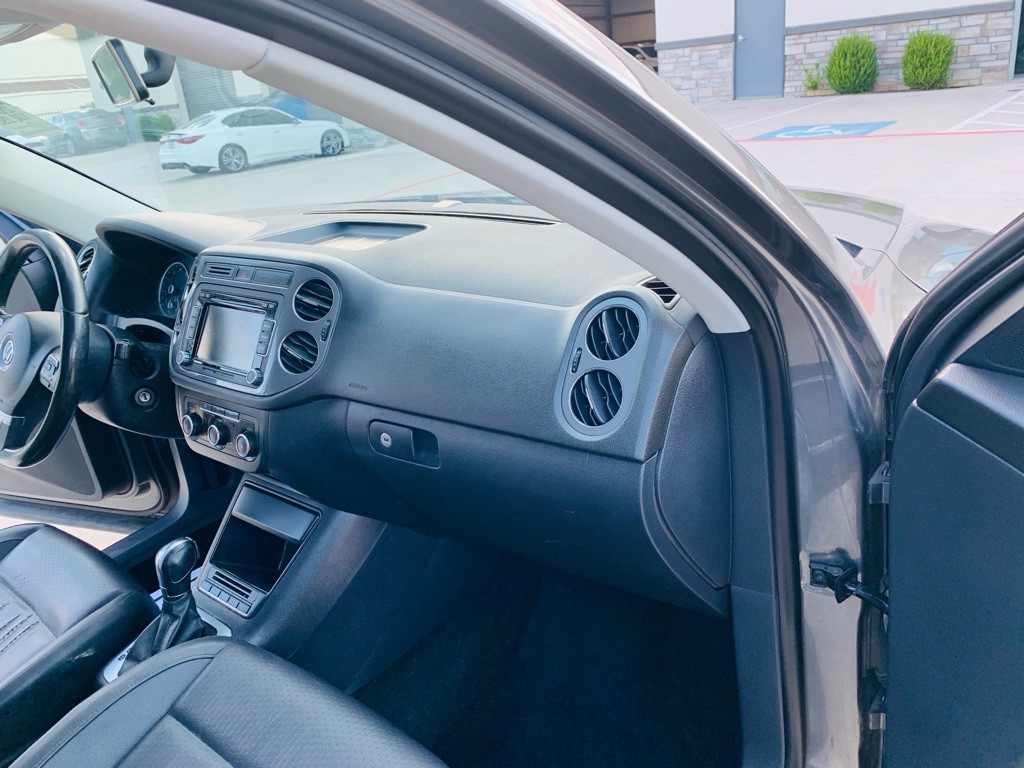 2012 Volkswagen Tiguan Image 23
