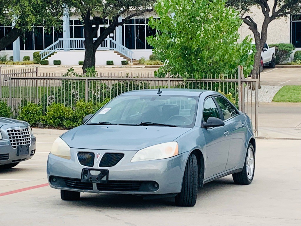 2009 Pontiac G6 Image 3
