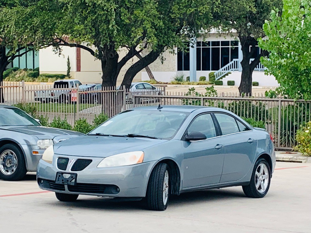 2009 Pontiac G6 Image 4
