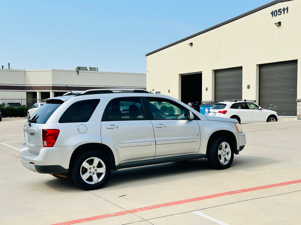 2009 Pontiac Torrent Image 8