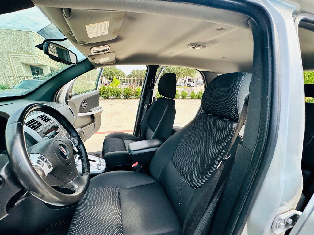 2009 Pontiac Torrent Image 11