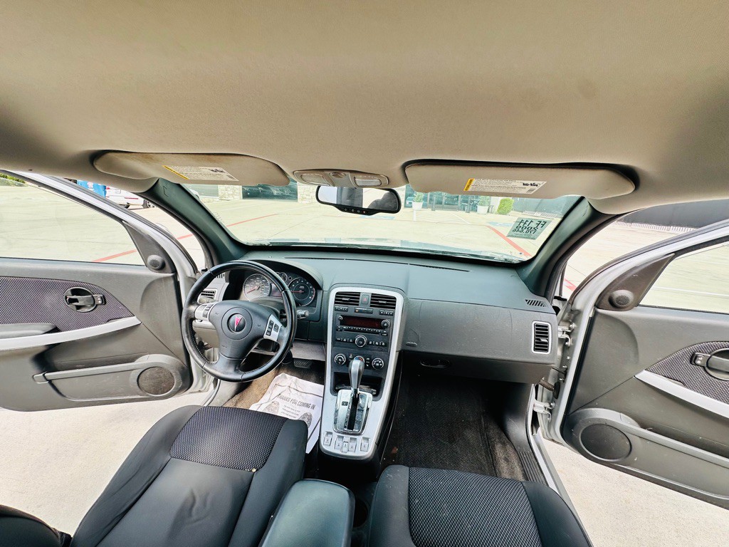 2009 Pontiac Torrent Image 20