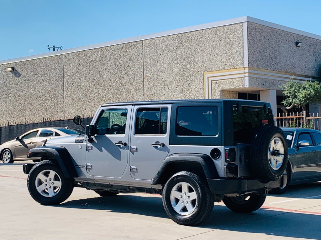2014 Jeep Wrangler Unlimited Image 9