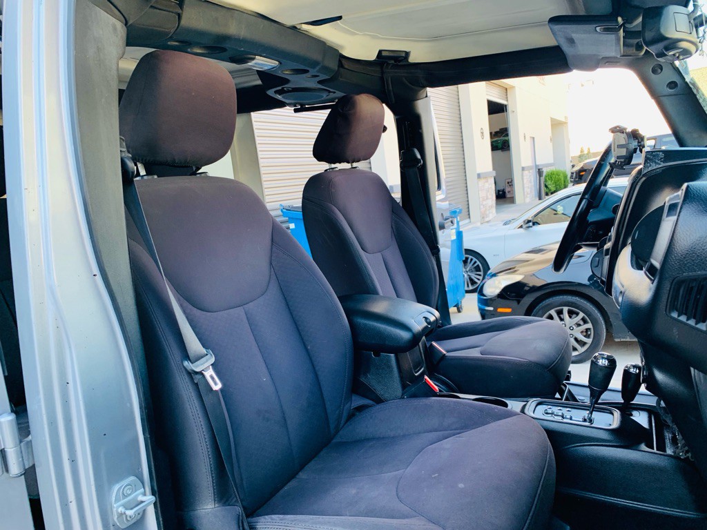 2014 Jeep Wrangler Unlimited Image 25