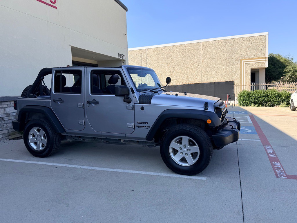 2014 Jeep Wrangler Unlimited Image 16
