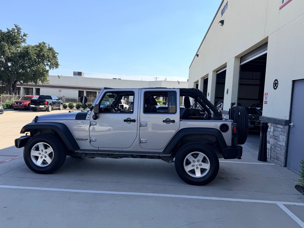 2014 Jeep Wrangler Unlimited Image 18