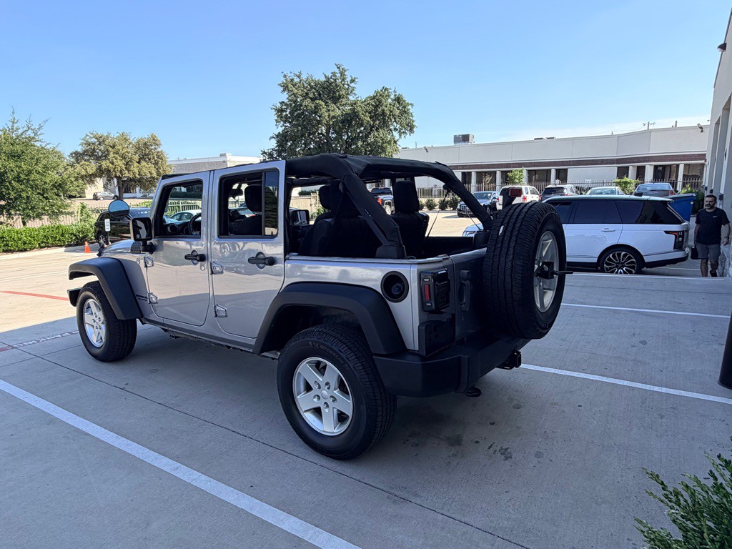 2014 Jeep Wrangler Unlimited Image 19