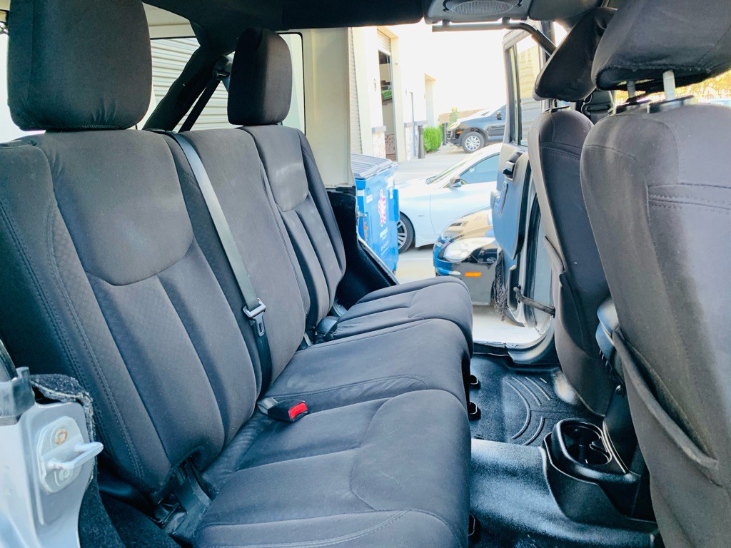 2014 Jeep Wrangler Unlimited Image 28