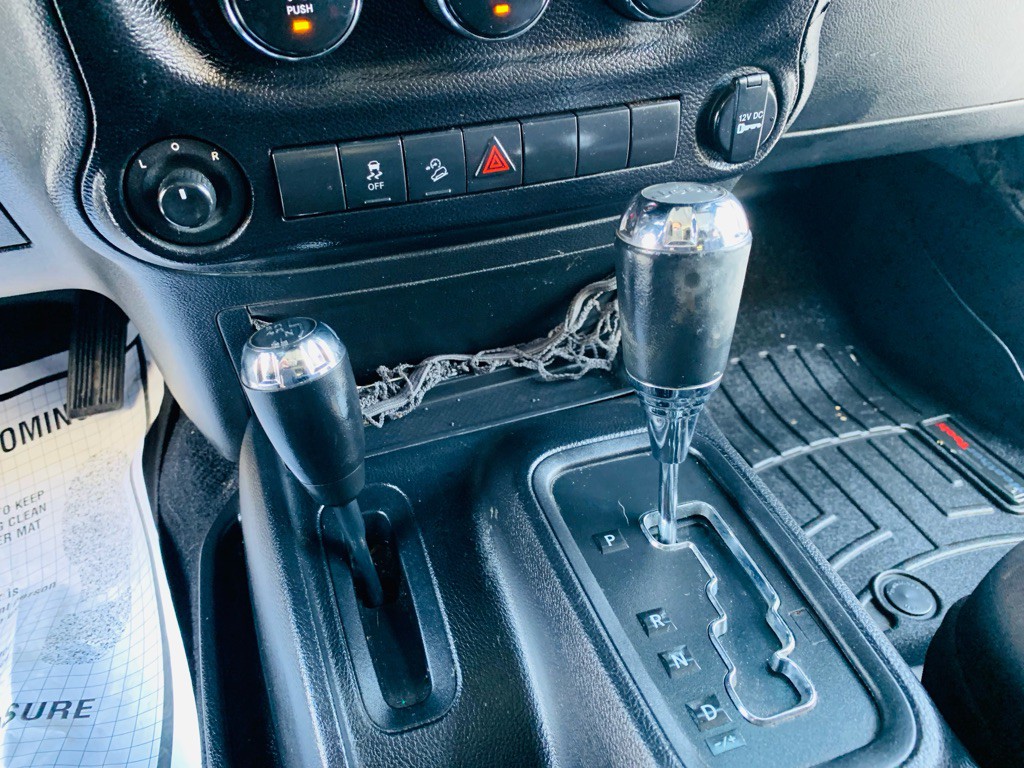 2014 Jeep Wrangler Unlimited Image 33