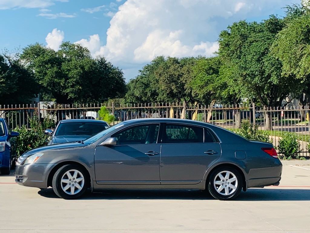 2007 Toyota Avalon Image 6