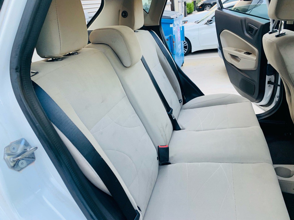 2019 Ford Fiesta Image 16