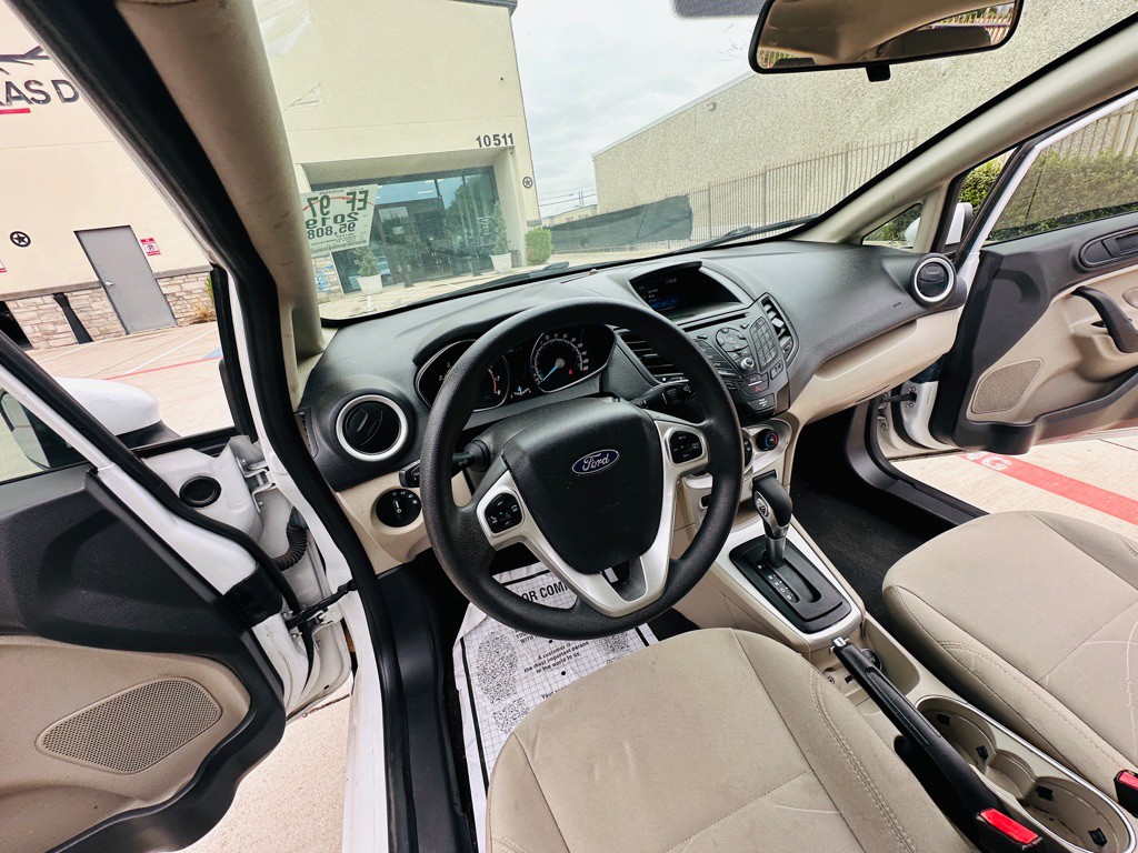 2019 Ford Fiesta Image 14