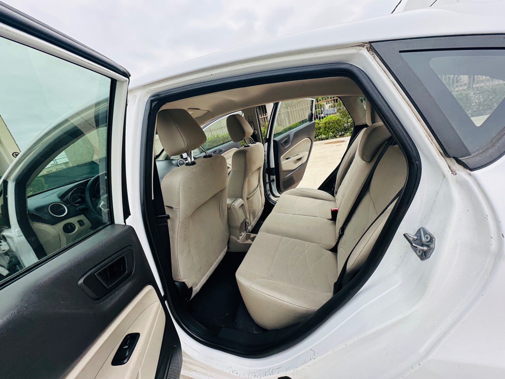 2019 Ford Fiesta Image 16