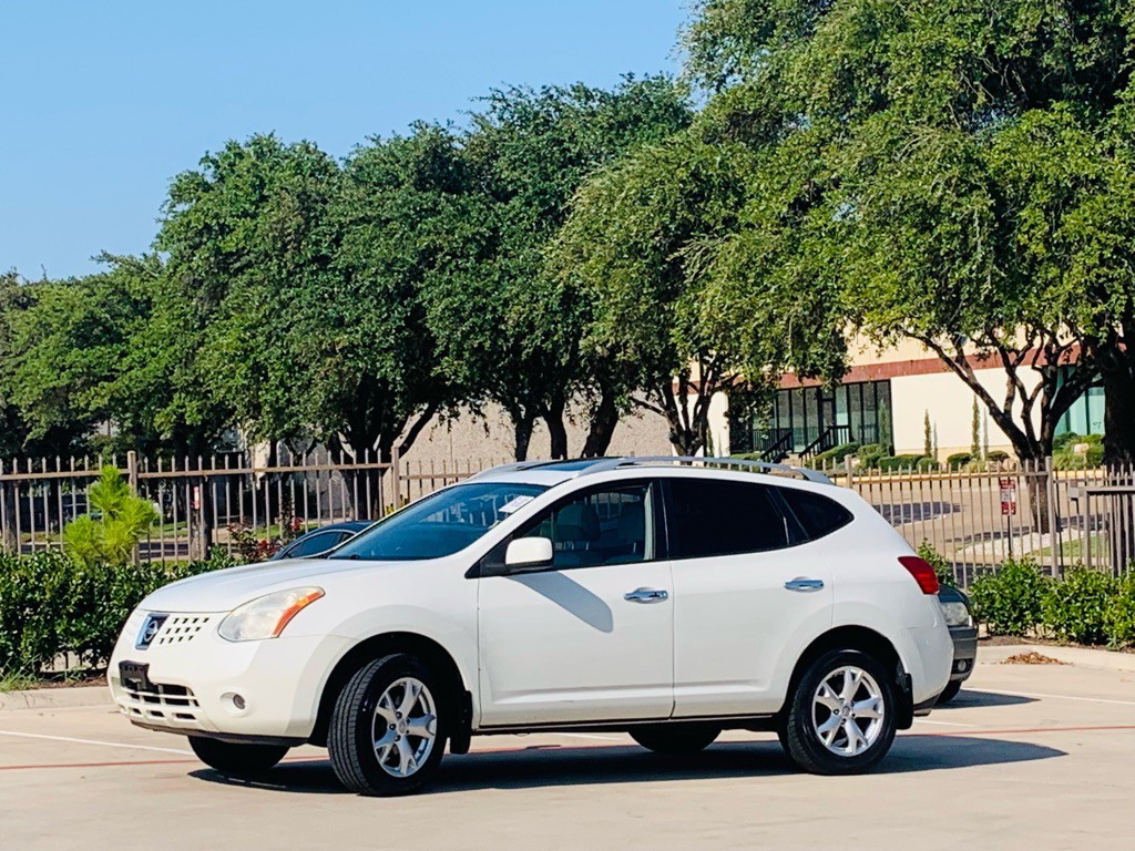 2010 Nissan Rogue Image 4