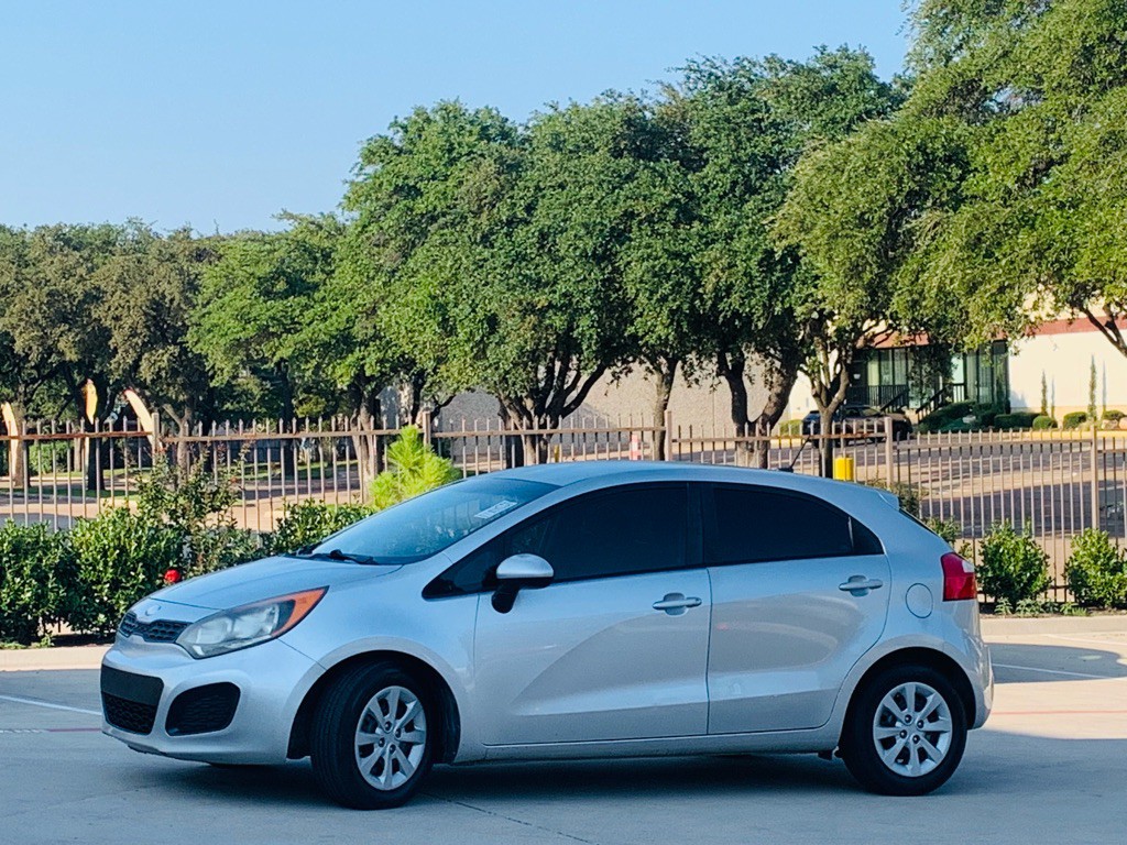 2013 Kia Rio Image 4