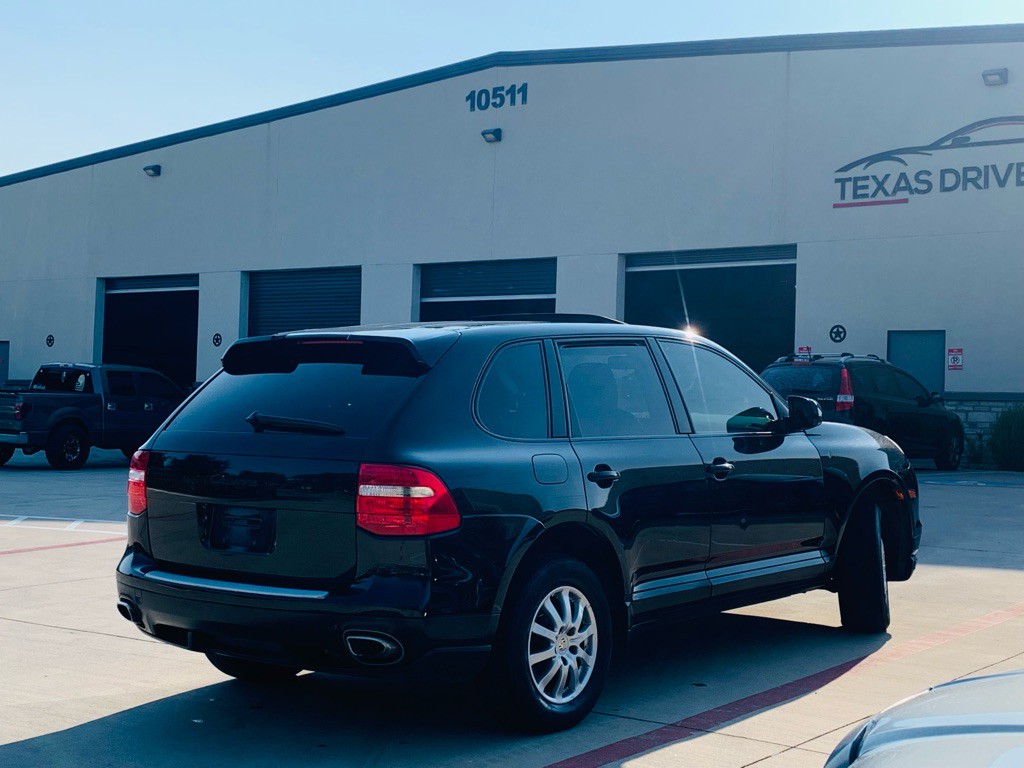 2008 Porsche Cayenne Image 12