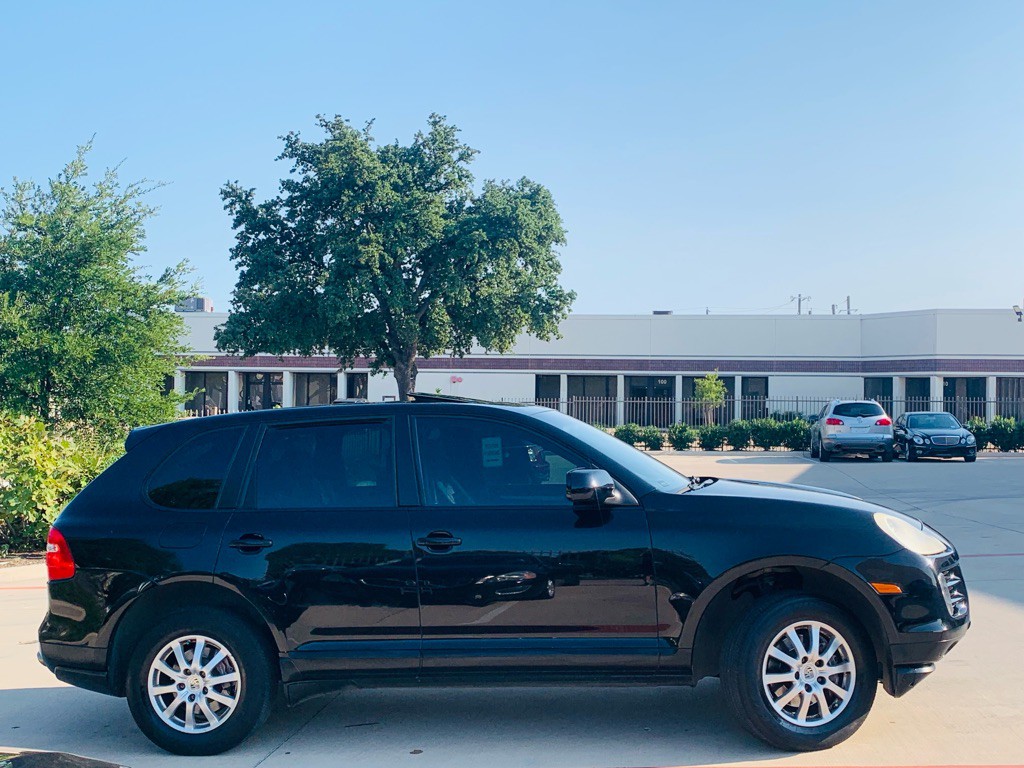 2008 Porsche Cayenne Image 13