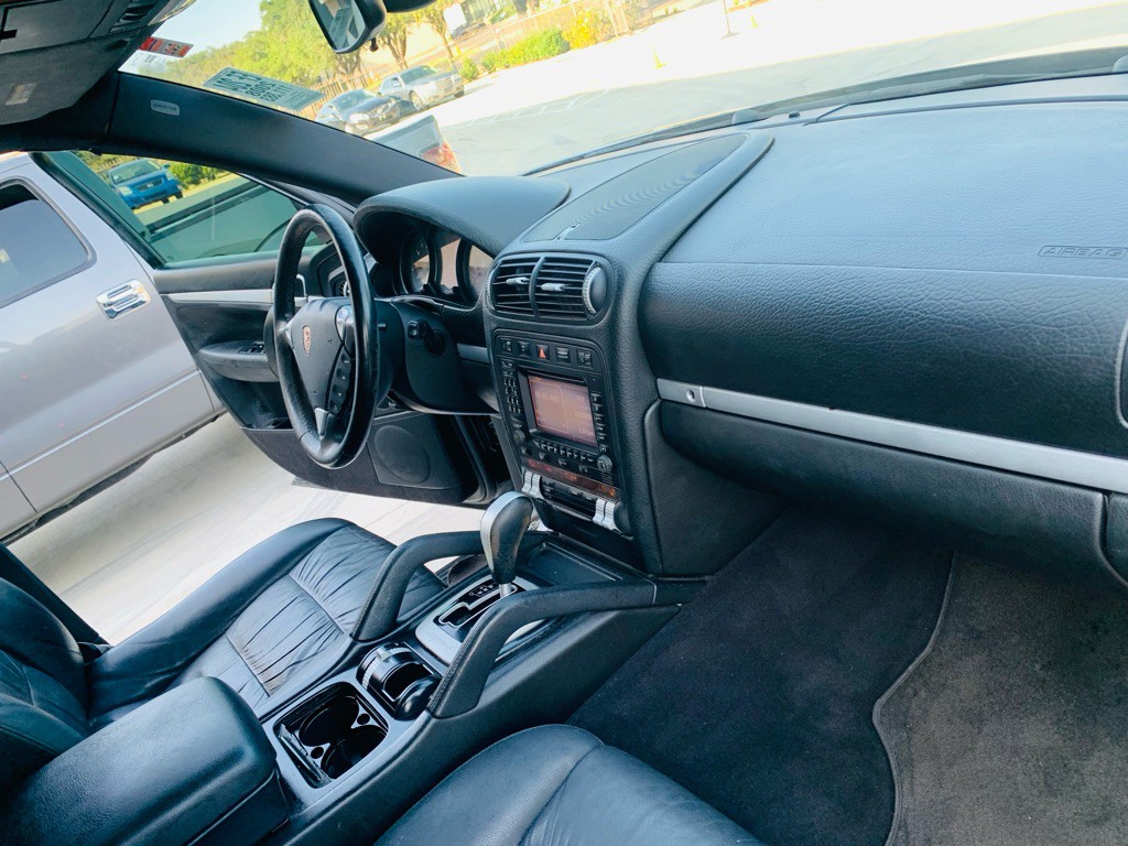 2008 Porsche Cayenne Image 24
