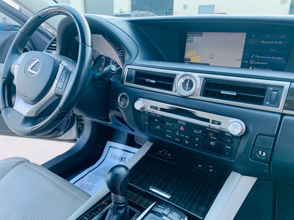 2015 Lexus GS Image 26