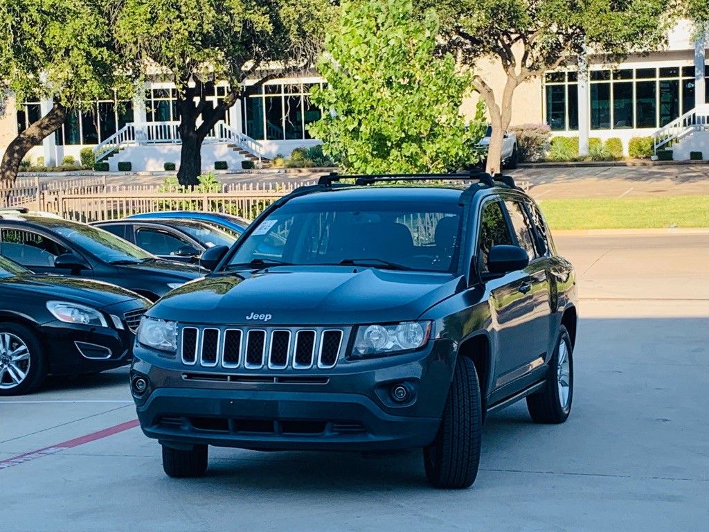 2014 Jeep Compass Image 3