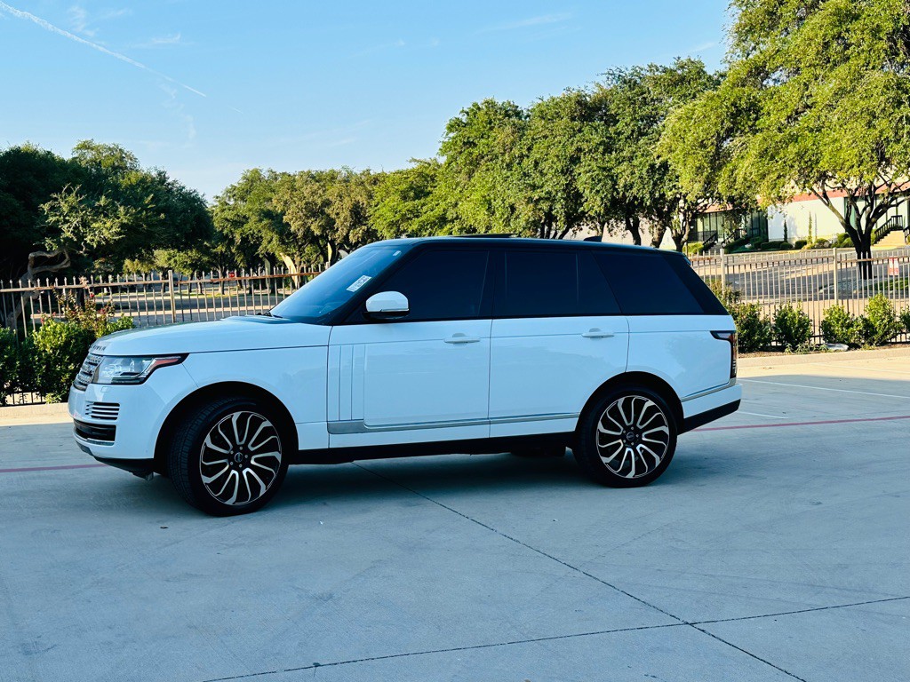 2017 Land Rover Range Rover Image 4