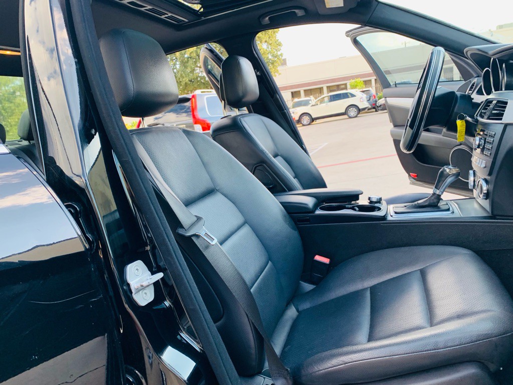 2012 Mercedes-Benz C-Class Image 18